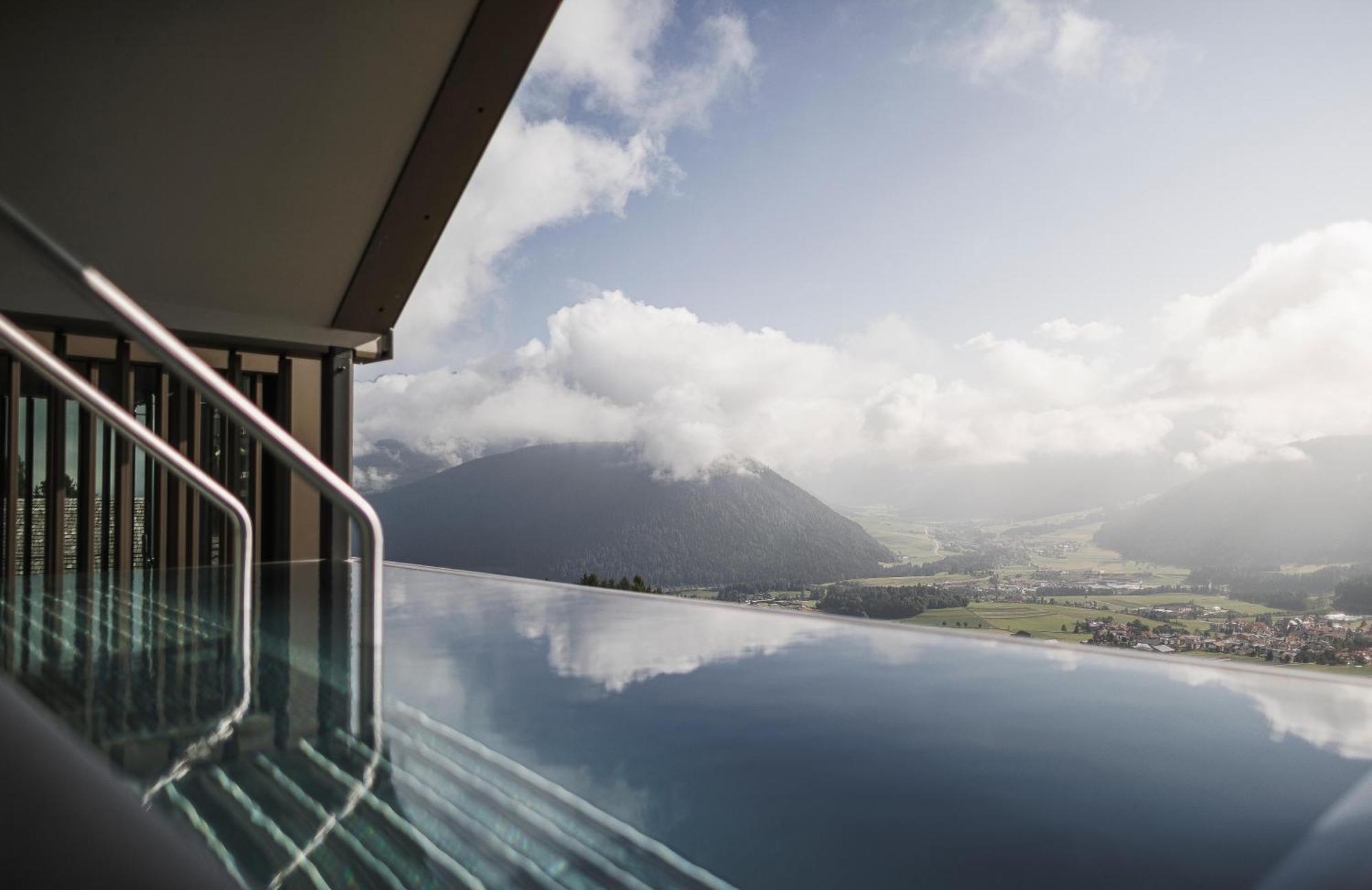 Alpin Panorama Hotel Hubertus Olang Extérieur photo